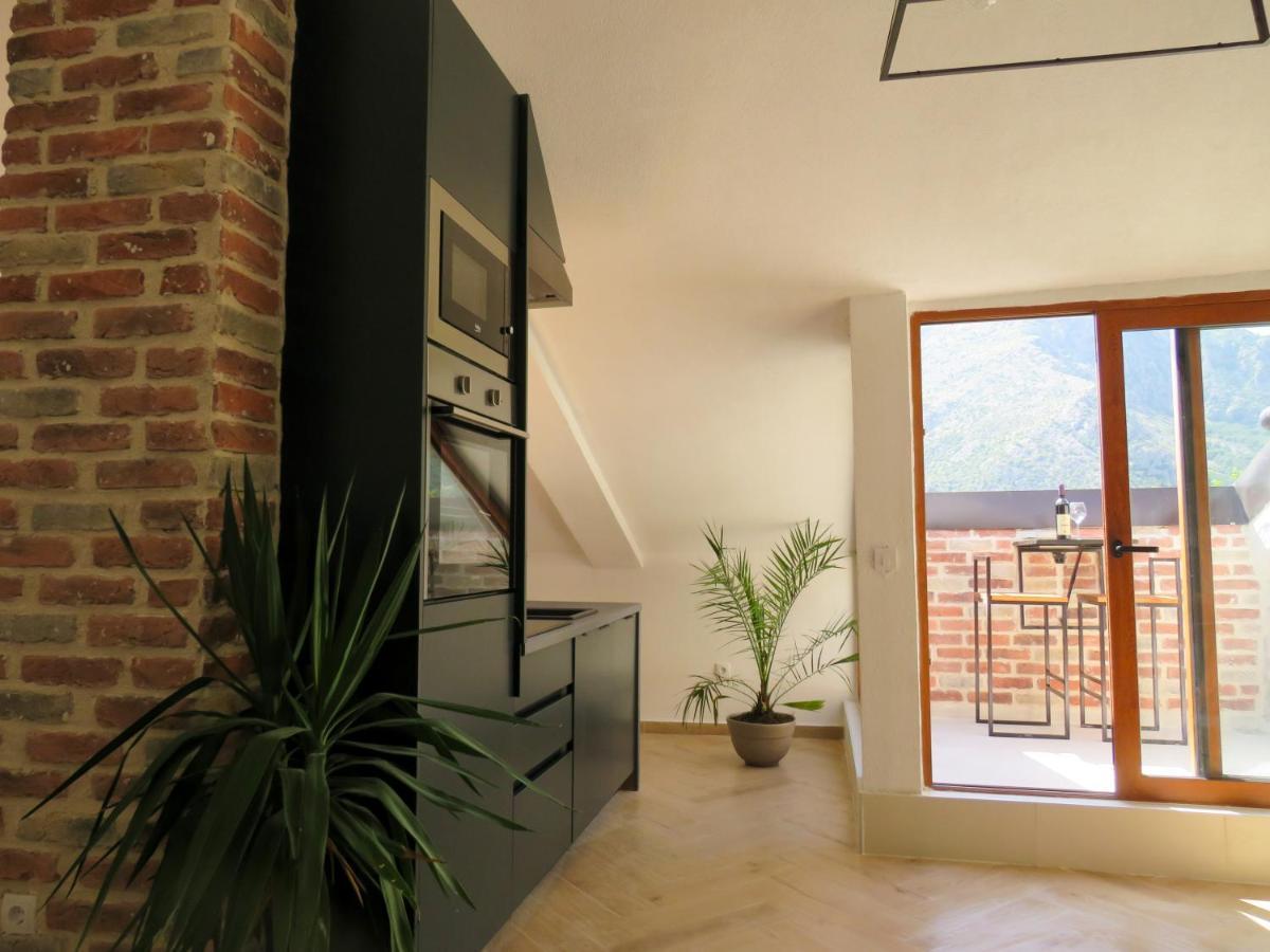 Ferienwohnung Mareta Loft Kotor Exterior foto